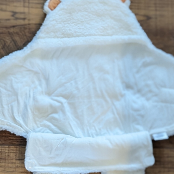Fleece Wrap! A blanket for your baby that hugs them. - Picture 6 of 7
